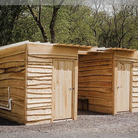 Ty Llewelyn Glamping & Camping Hotell Llanidloes Exteriör bild