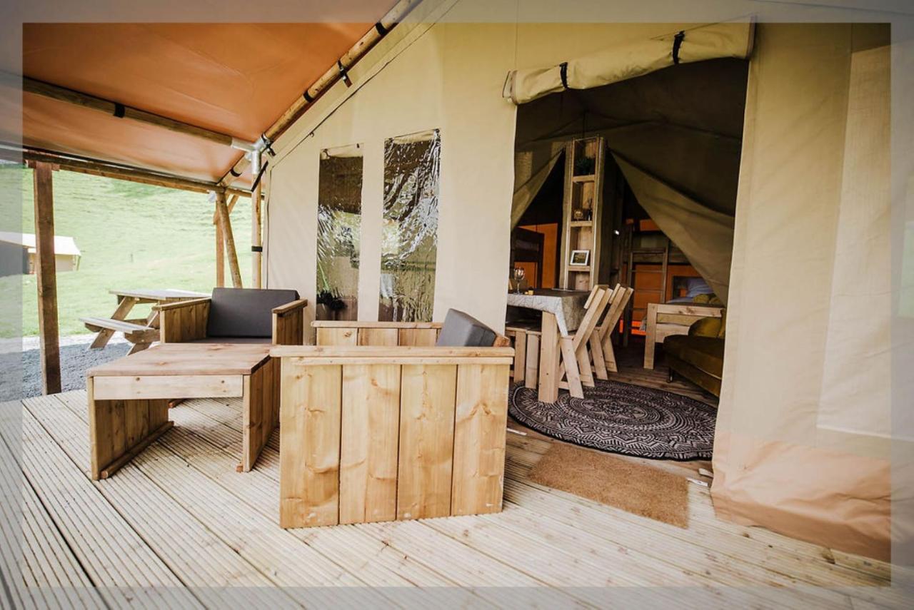 Ty Llewelyn Glamping & Camping Hotell Llanidloes Exteriör bild